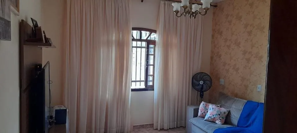 Imagem Casa à venda 3 Quartos, 1 Suite, 2 Vagas, Jardim Sandra Maria, Taubaté - SP