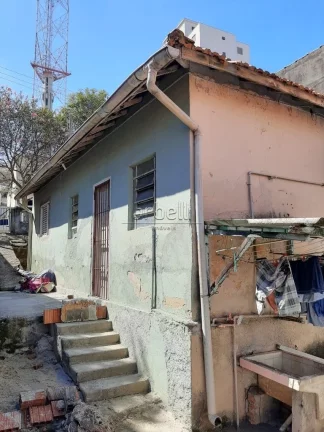 Imagem Terreno com 172 metros quadrados, com uma casa. Dimensão do terreno de 8x22 metros. Ótima localiza...