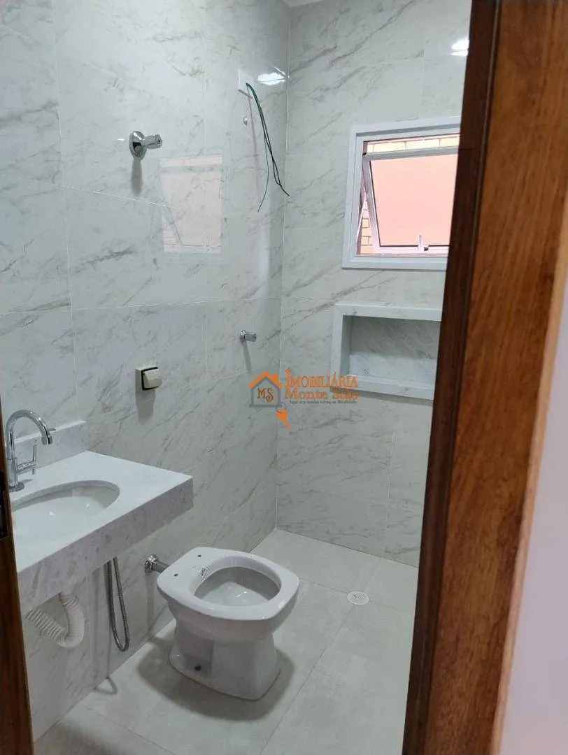 Imagem Sobrado com 3 dormitórios à venda, 114 m² por R$ 860.000,00 - Center Ville - Arujá/SP