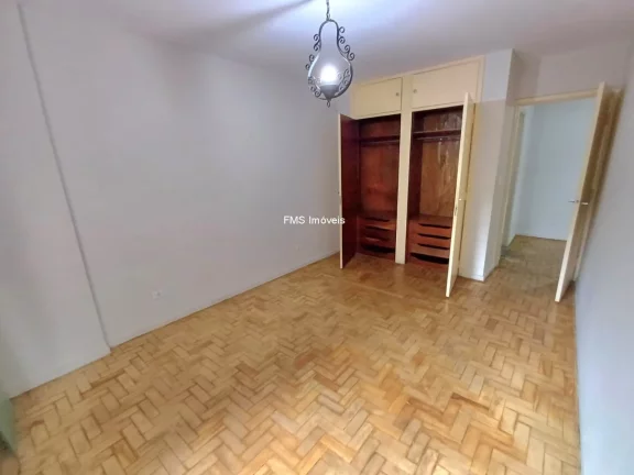 Imagem Apartamento à venda no Itaim Bibi com 3 quartos sendo 1 suíte, 2 banheiros, 1 vaga, 154m².