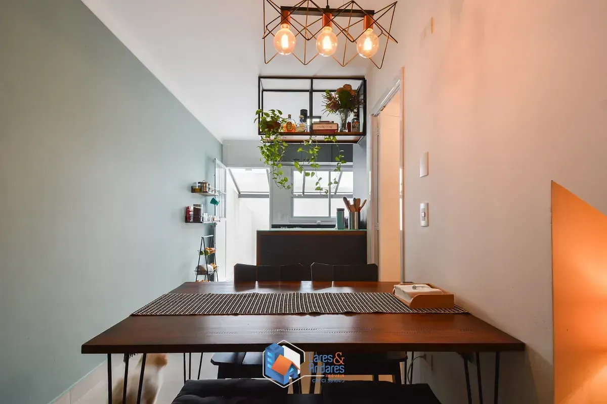 Imagem Casa para venda em Jardim Aeroporto com 2 quartos, sendo 2 suítes, 125m²