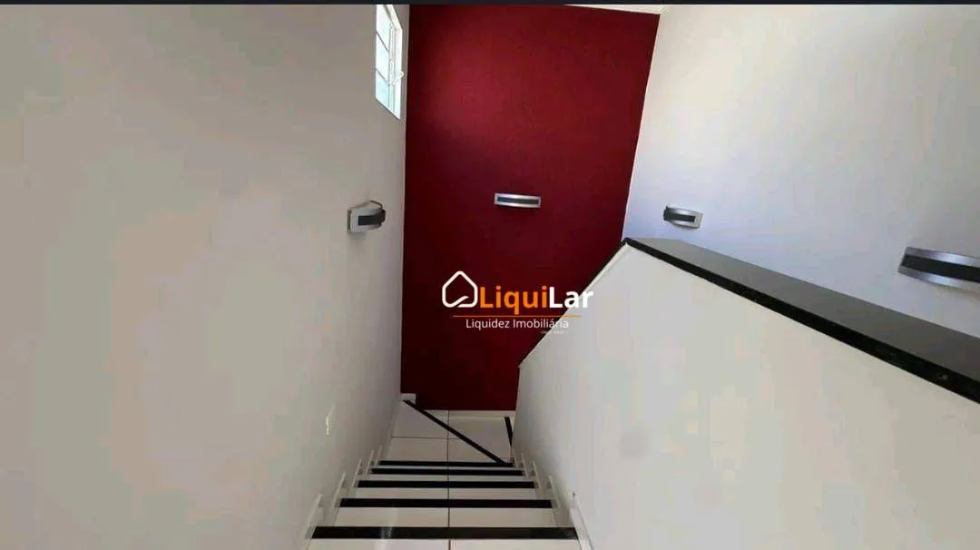 Imagem Apartamento de 3 Quartos no Bairro Monte Castelo
