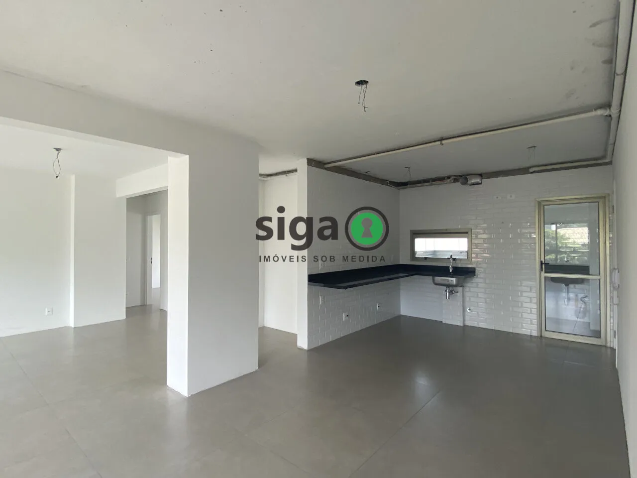 Imagem Apartamento pronto para mudar com Piso a Poucos Passos do Parque Ibirapuera | 3 Suítes e 3 Vagas