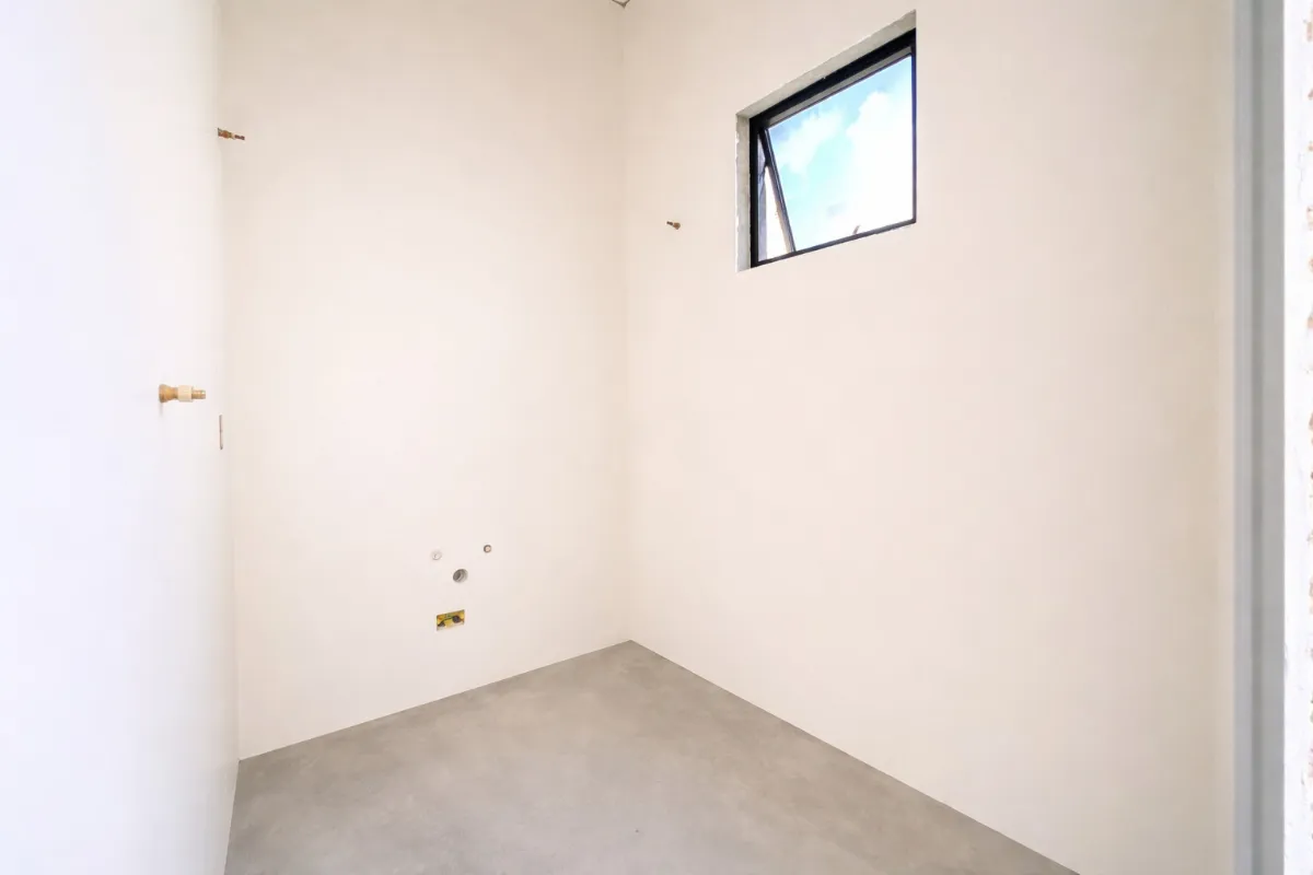 Imagem Sobrado para venda em Pastoril com 3 quartos, sendo 3 suítes, 230m2