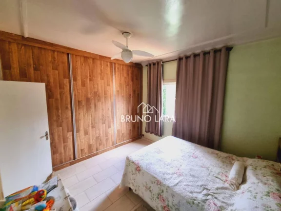 Imagem Casa á venda em Igarapé, bairro Lago Azul.