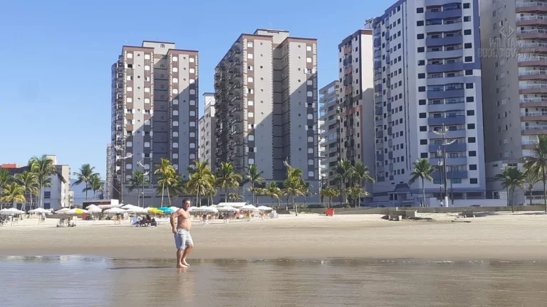 Imagem Apart Ocian, Frente ao mar, 3 dorm, 1 suíte, 1 vaga, 126m²
