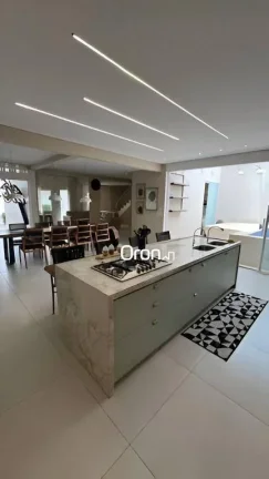 Imagem Sobrado com 3 dormitórios à venda, 180 m² por R$ 1.200.000,00 - Setor Castelo Branco - Goiânia/GO
