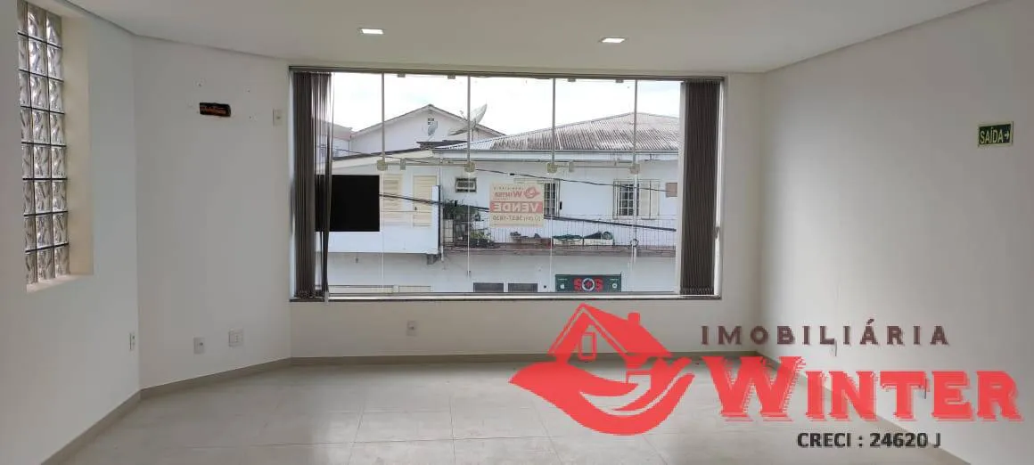 Imagem Sala comercial no centro de Feliz.