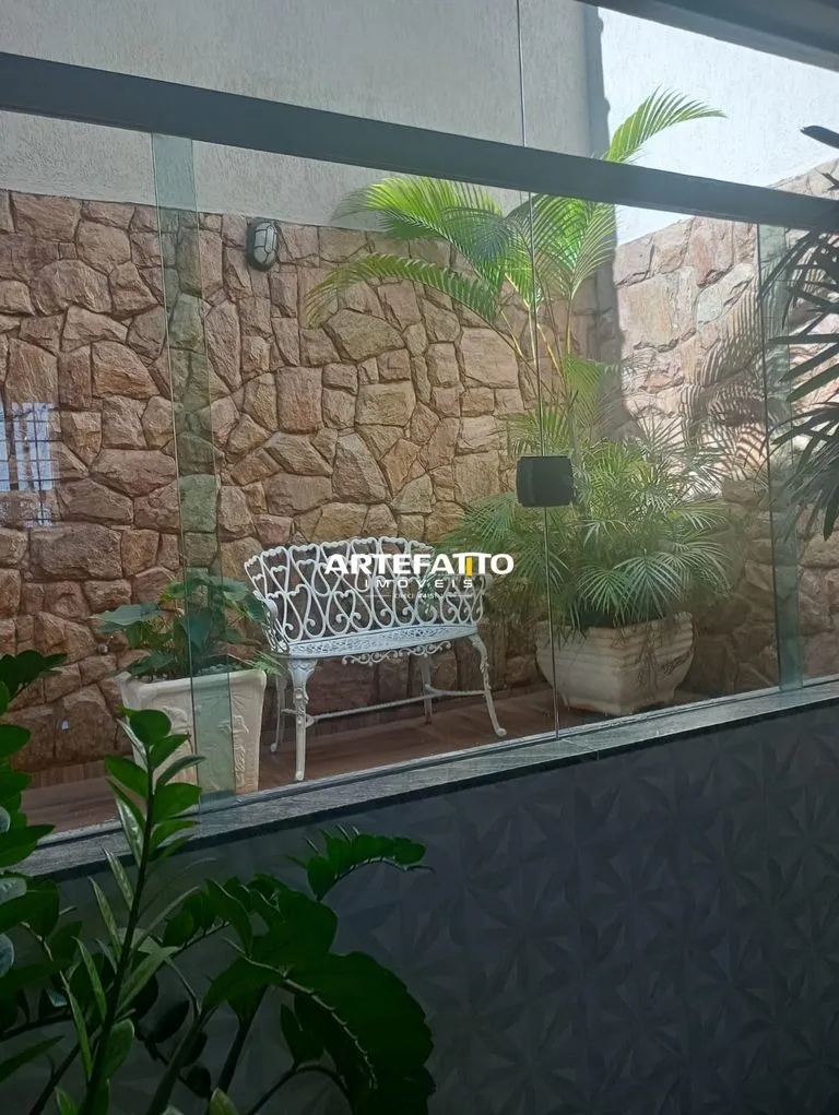 Imagem Sobrado à venda em Franca, Jardim Integração, com 3 quartos, 230m2