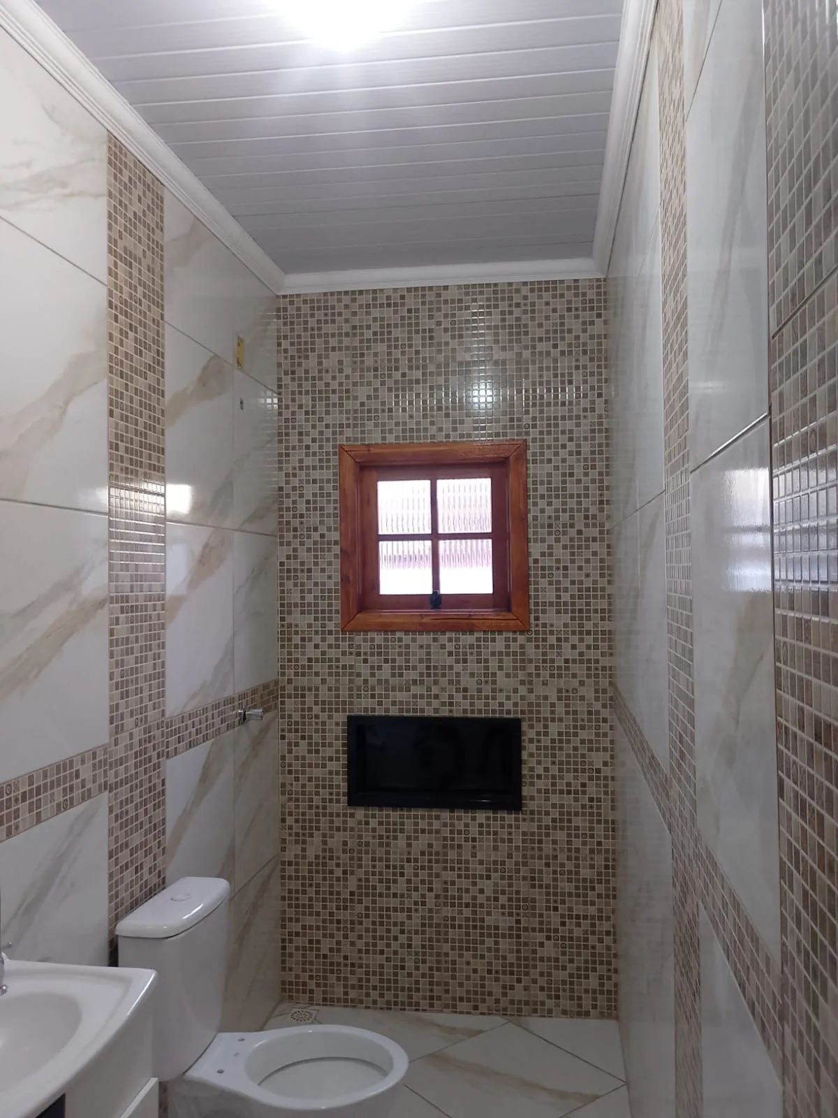 Imagem Casa em Canoas - Mato Grande de 3 dormitórios e 2 vagas DESOCUPADA