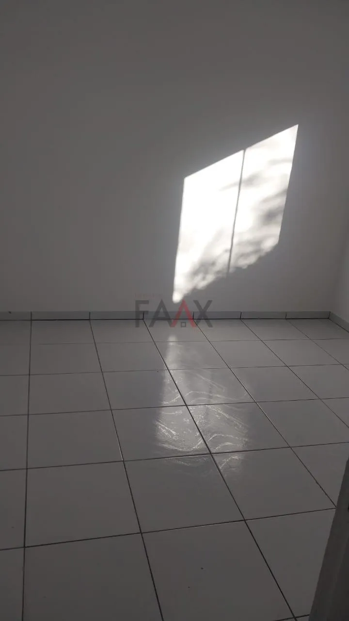 Imagem Casa com 2 dormitórios para VENDA com 87,73 m² no TRIANON em GUARAPUAVA - PR