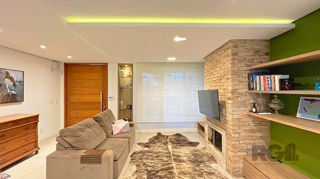 Imagem Ótima Casa a venda no bairro Espírito Santo com 3 suítes mobiliada por: R$900.000,00
