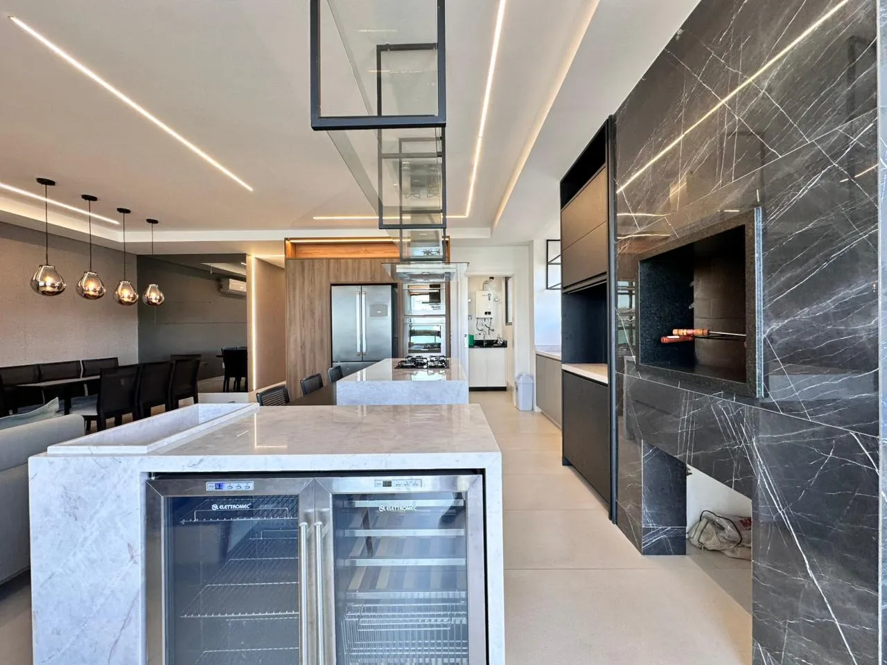 Imagem Apartamento com vista para o mar à venda com 138m2 por R$ 4.250.000,00