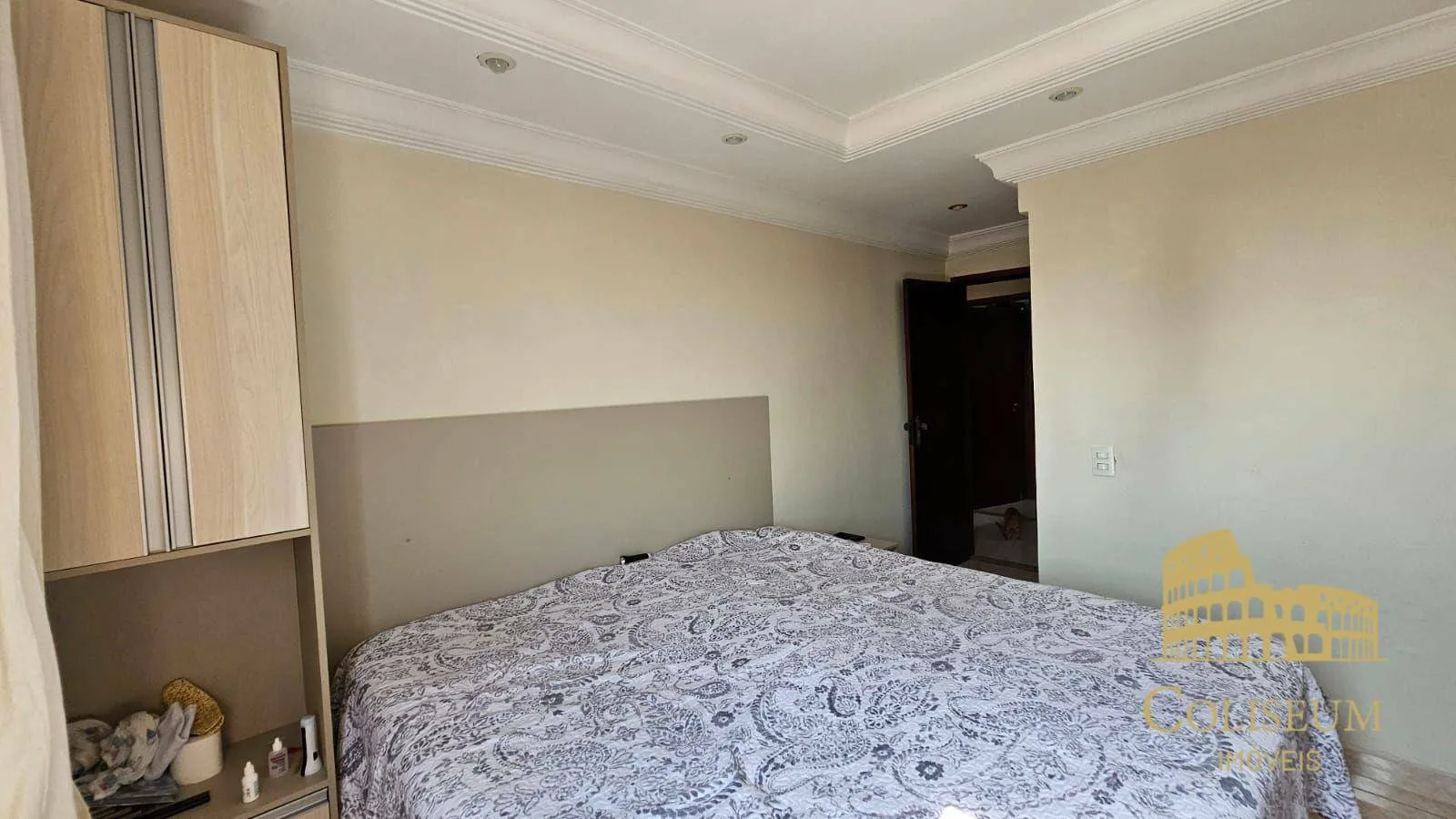 Imagem Apartamento com 3 dormitórios à venda, 148 m² por R$ 650.000,00 - Vila Assunção - Praia Grande/SP
