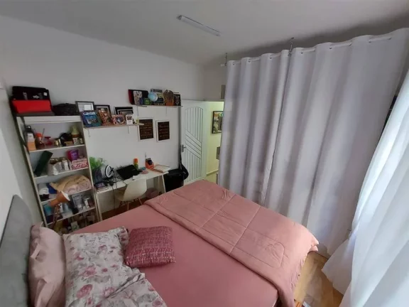 Imagem Sobrado com 5 dorms, Guilhermina, Praia Grande - R$ 899 mil, Cod: 2502