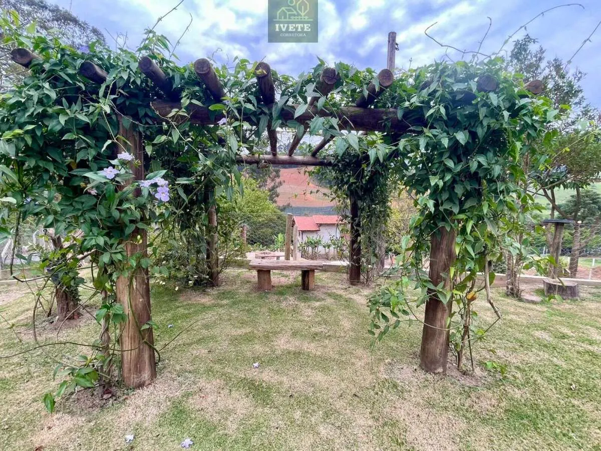 Imagem Linda Chácara à Venda em Pedra Bela/SP - Bairro Córrego Raso