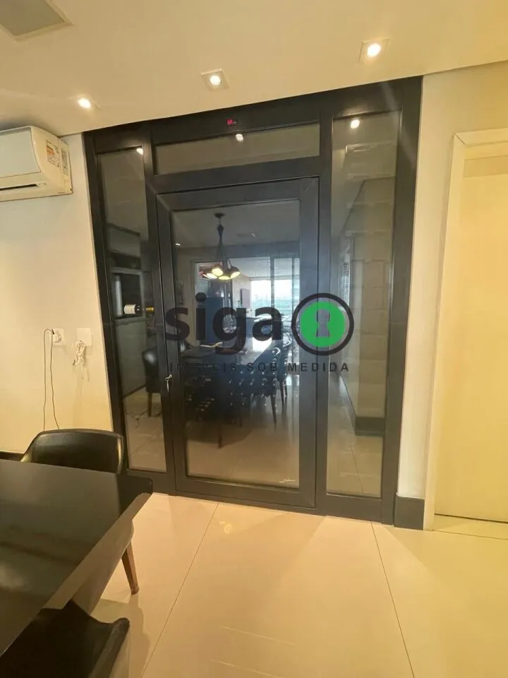 Imagem 370m² de Sofisticação com 4 Suítes, 5 Vagas e Vista Privilegiada no Campo Belo.