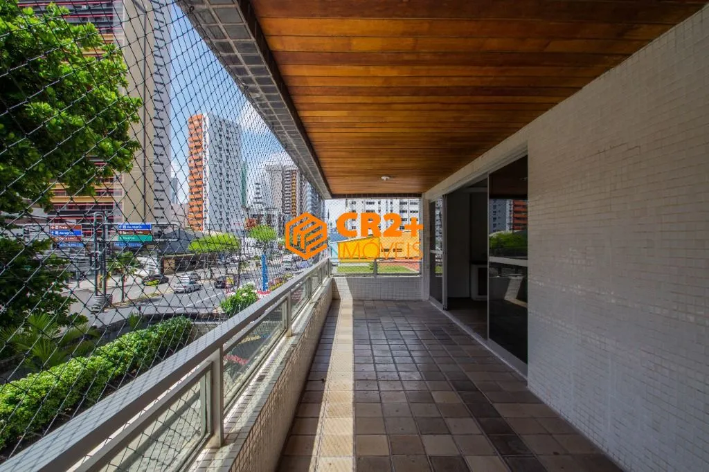 Imagem Apartamento Boa Viagem - 4 quartos -1 suite - Varanda- 2 Garagens