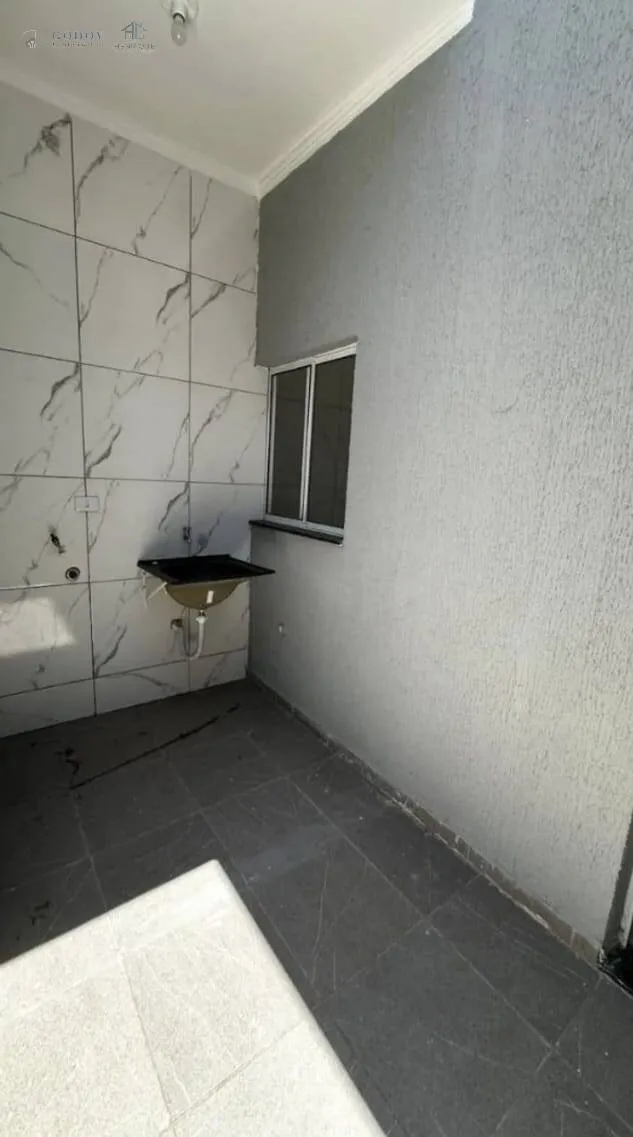Imagem Casa à venda no Bairro Terra dos Ipês 2 - 2 dormitórios (1 suíte) - 77 m²