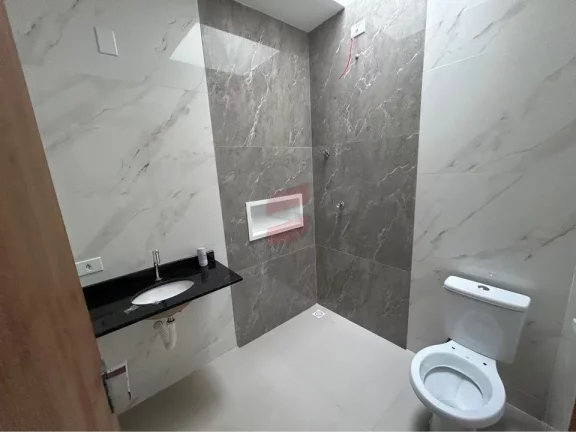 Imagem CASA com 2 dormitórios à venda com 133m² por R$ 455.000,00 no bairro Jardim Cláudia - PINHAIS / PR
