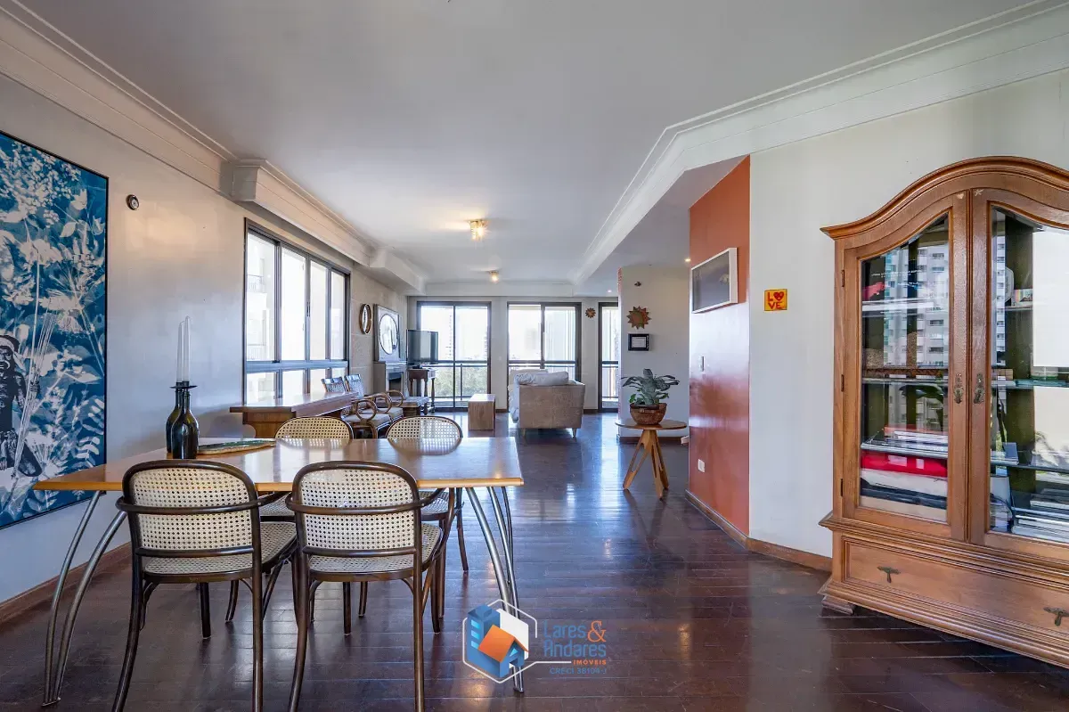 Imagem Apartamento para venda em Vila Suzana com 3 quartos, sendo 3 suítes, 220m²