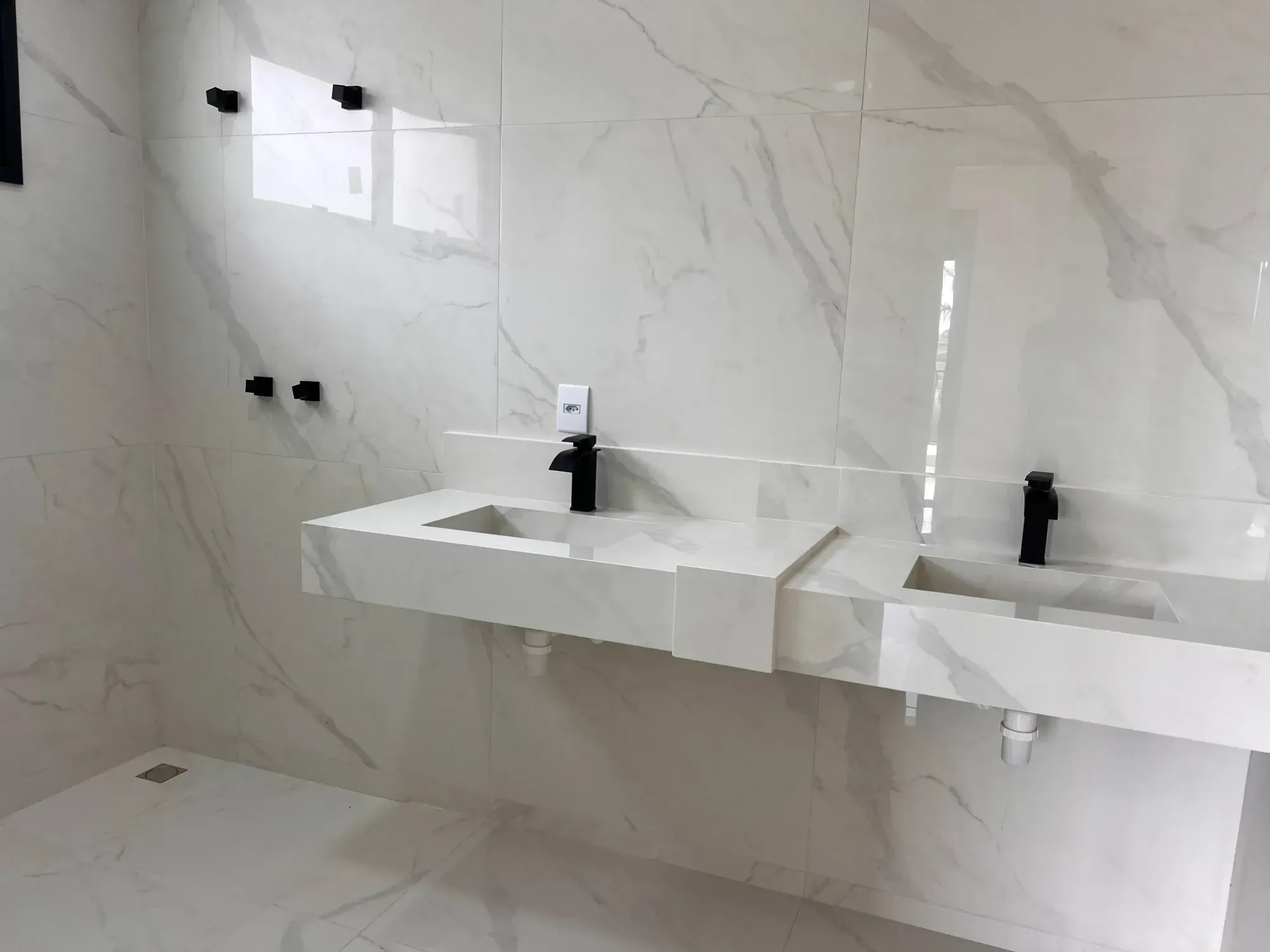 Imagem Casa de Condomínio com 4 Quartos à Venda, 350 m² em Medeiros - Jundiaí