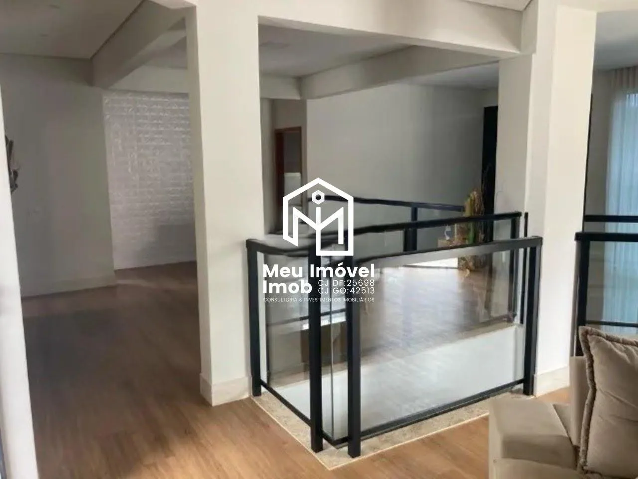 Imagem SHA Conjunto 6 Arniqueiras Res Village 5 Quartos 767 m²