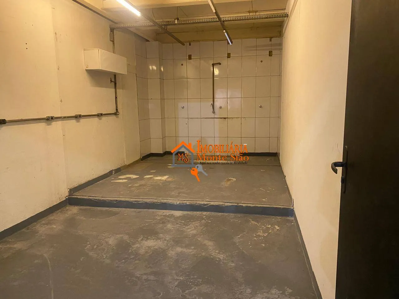 Imagem Galpão para alugar, 545 m² por R$ 30.000,00/mês - Vila Endres - Guarulhos/SP