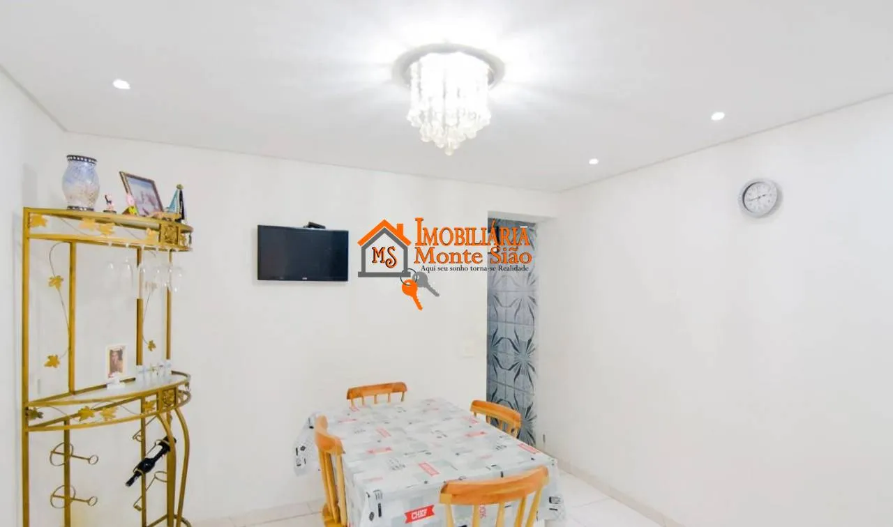 Imagem Sobrado com 3 dormitórios à venda, 266 m² por R$ 600.000 - Jardim Paraventi - Guarulhos/SP
