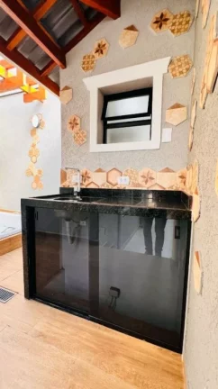 Imagem OPORTUNIDADE INCRÍVEL!!! Casa alto padrão no bairro Caiçara com 3 dormitórios e suítes!