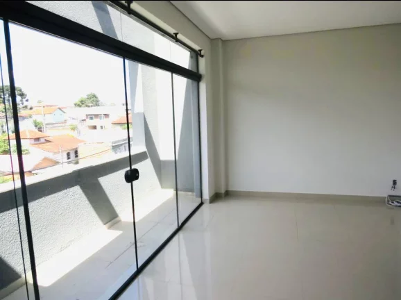 Imagem Prédio Comercial à Venda em Santa Felicidade – 622m², 8 Vagas