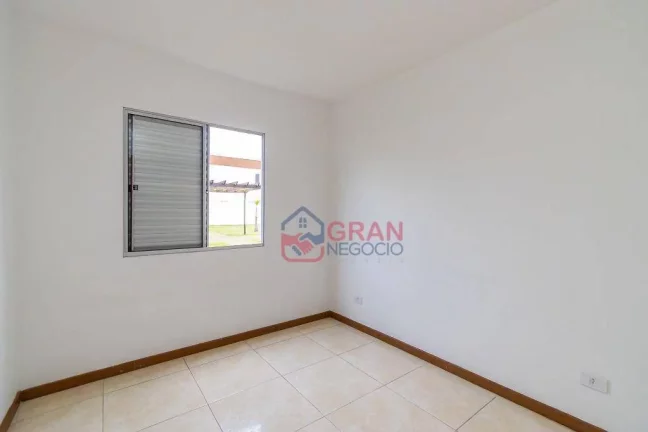 Imagem Apartamento com 2 dormitórios para alugar - Fazenda Rio Grande/PR