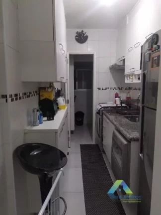 Imagem Lindo apartamento 70 metros, 3 dormitórios sendo 1 suite, 2 vagas, lazer completo com fácil acesso a comércios e principais avenidas.