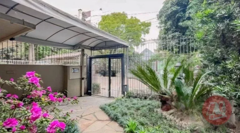 Imagem Casa à venda, 200 m² por R$ 1.170.000,00 - Rio Branco - Porto Alegre/RS