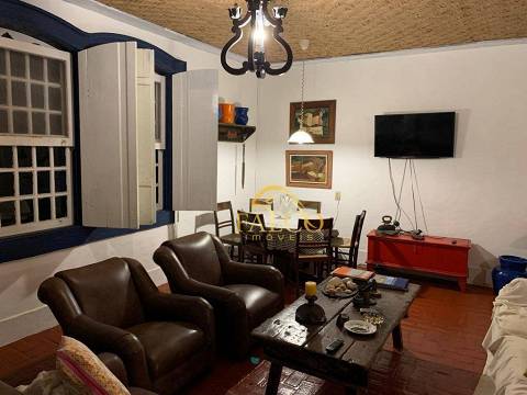Imagem Casa com 7 Quartos à Venda, 2 metros em Ogiva - Cabo Frio