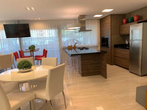 Imagem Apartamento Mobiliado à Venda,122m2, 3 Suítes, 3 Vagas, Agronômica, Florianópolis/SC