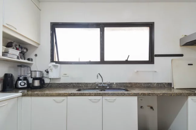 Imagem Apartamento à venda em São Paulo, Pacaembu, com 4 quartos, 379m2