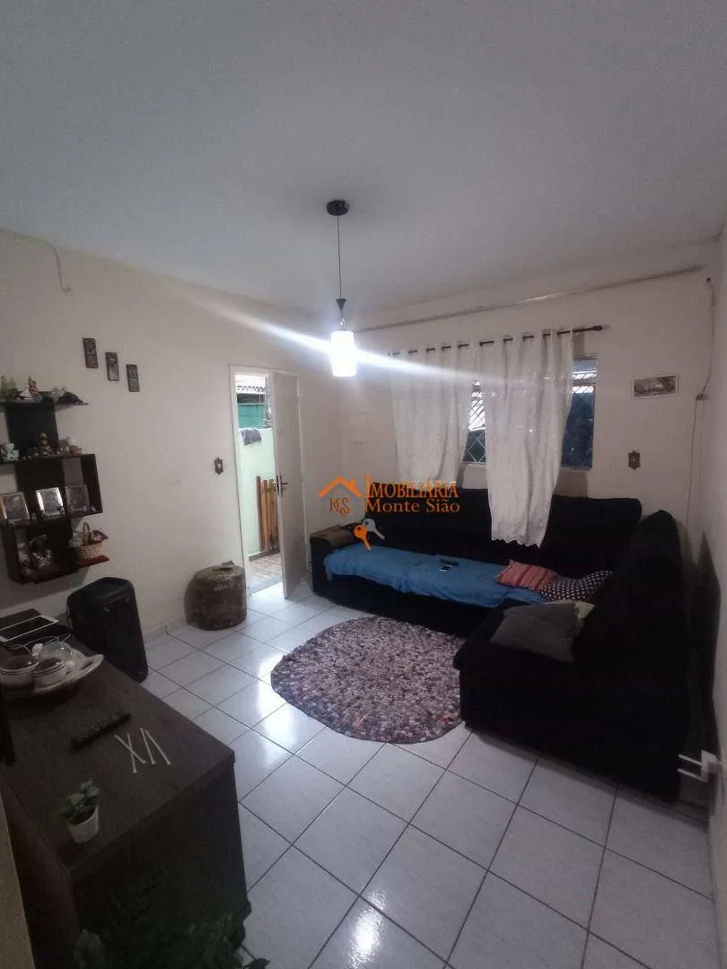 Foto do imóvel Casa com 2 dormitórios à venda, 200 m² por R$ 350.000,00 - Cidade Soberana - Guarulhos/SP