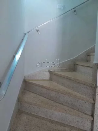 Imagem Casa com 150 M² com 2 dormitórios, 1 banheiro, sala, cozinha, área serviços, quintal, vaga de ga...