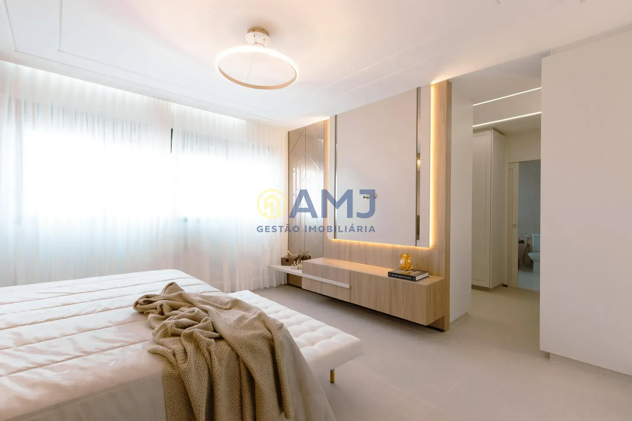 Imagem Apartamento à venda, 04 Suítes no Setor Marista!