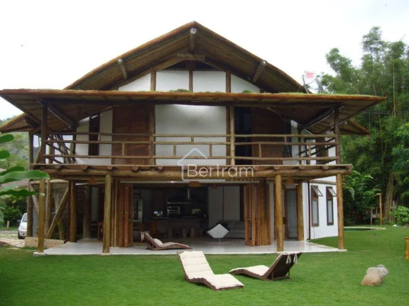 Casa com 5 dormitórios à venda, 300 m² por R$ 3.000.000,00 - Condomínio Porto Frade - Angra dos Reis/RJ