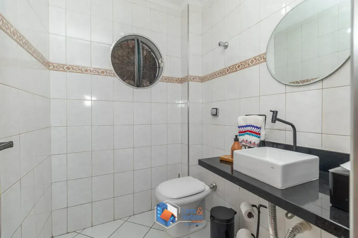 Imagem Sobrado para venda em Vila Amália (Zona Norte) com 3 quartos, sendo 1 suíte, 130m²