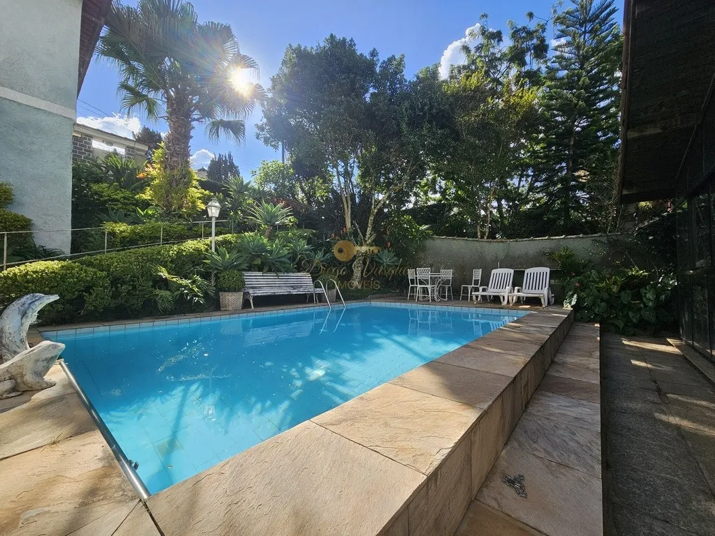 Imagem Casa para Venda em Teresópolis / RJ no bairro Jardim Cascata