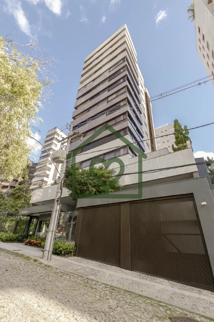 Imagem Cobertura Triplex com 3 dormitórios, sendo 2 suítes e gabinete + Terraços, Sauna e Fitness privat...
