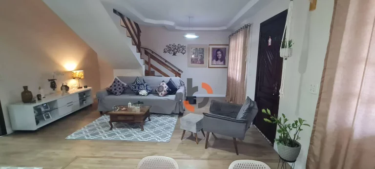 Imagem (Venda) Casa com 4 dormitórios - Caonze - Nova Iguaçu/RJ