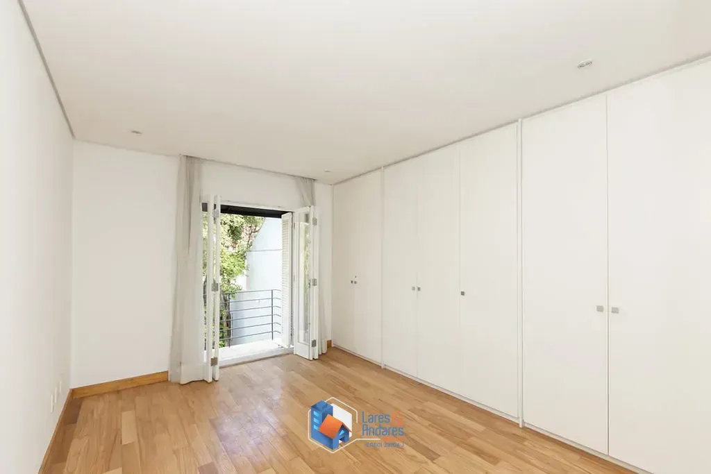 Imagem Casa à venda 4 Quartos 4 Suites 8 Vagas 819M² Vila Nova Conceição São Paulo - SP