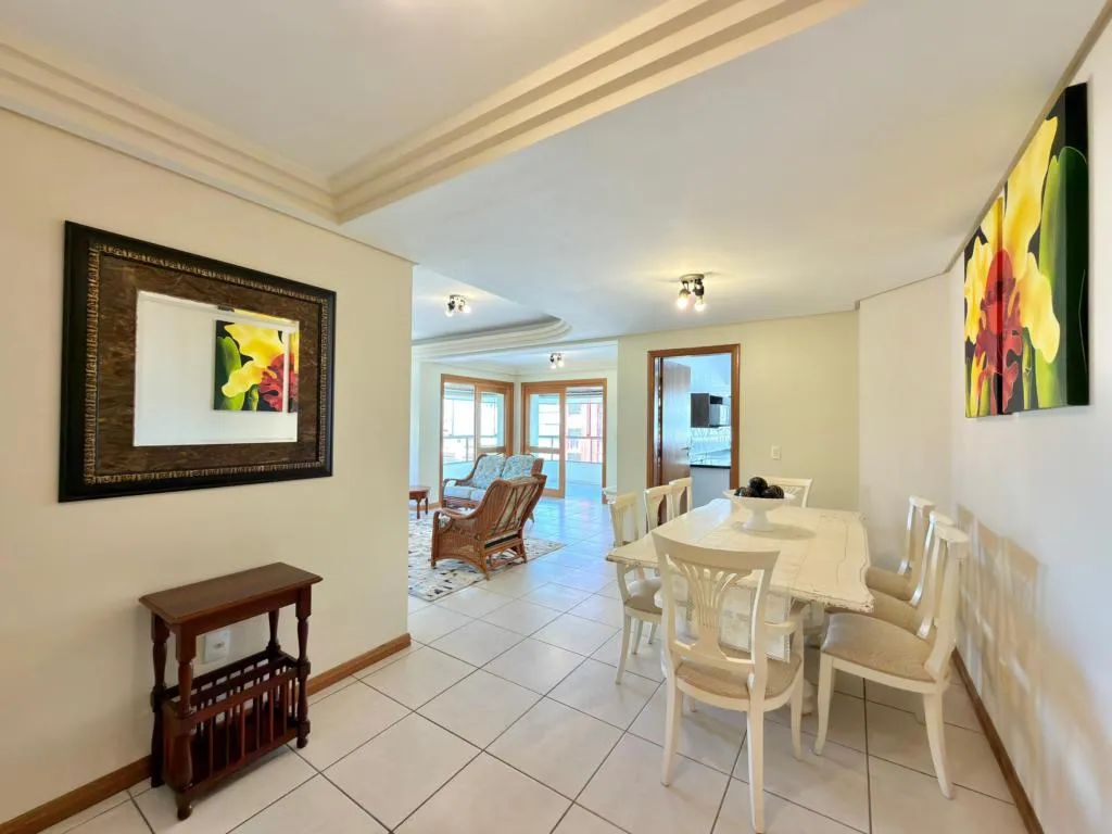 Foto do imóvel: Apartamento 3 Dormitórios - Bairro -- em Avenida Ruda
