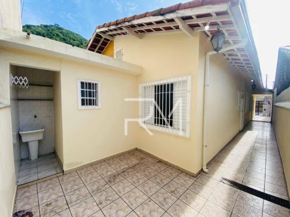 Imagem Casa com 2 dormitórios à venda, 62 m por R$ 260.000,00 - Balneário Itaóca - Mongaguá/SP