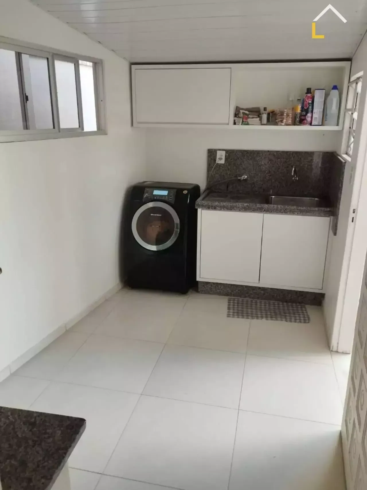 Imagem Casa com 3 Quartos à Venda, 103,35 m² em Floresta - Joinville