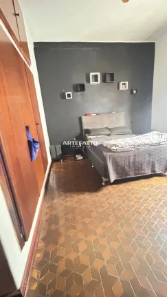 Imagem Vende-se Casa sobrado no Centro